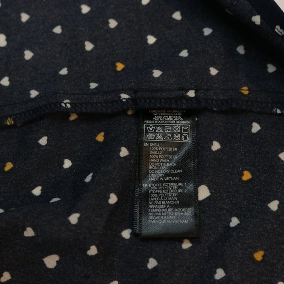 ❗❗❗ SOLD❗❗❗Forever 21 Navy Button Up Sleeveless - Picture 4 of 6